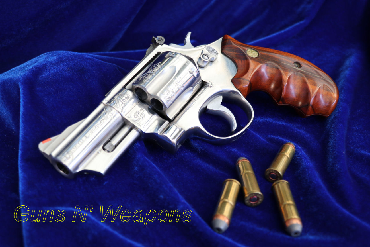 Smith & Wesson Engraved Model 629 .44 Magnum 3″ Barrel S...